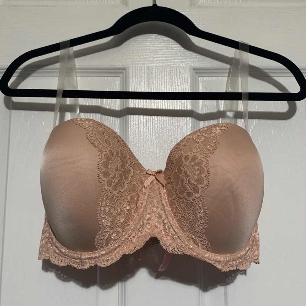 VS Strapless Bra